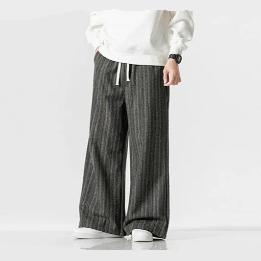 Burgy Harem Pants detail view