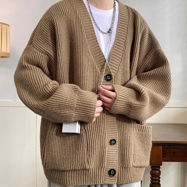 Watin Cardigan ribbed knit texture detail