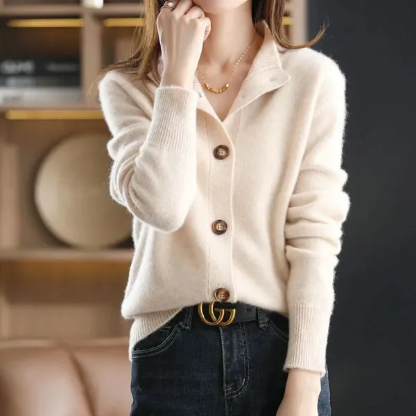 Caslen Sweater full outfit