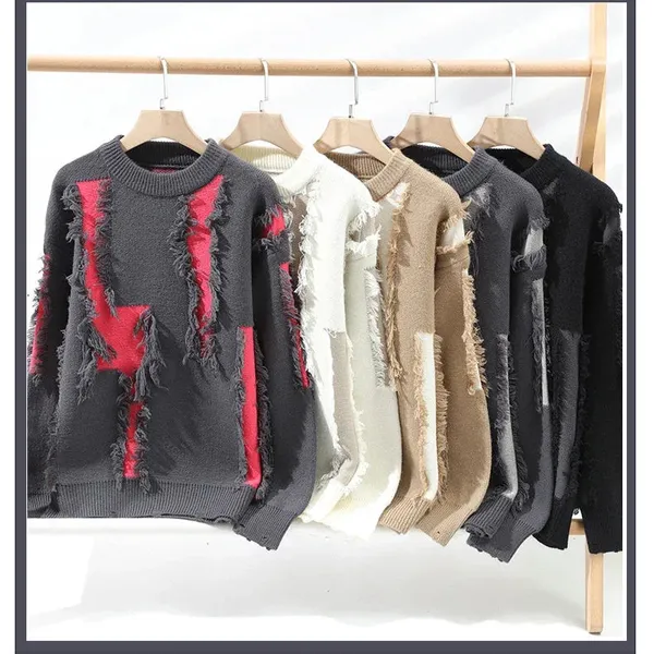 Clarc Sweater – back view and overall silhouette