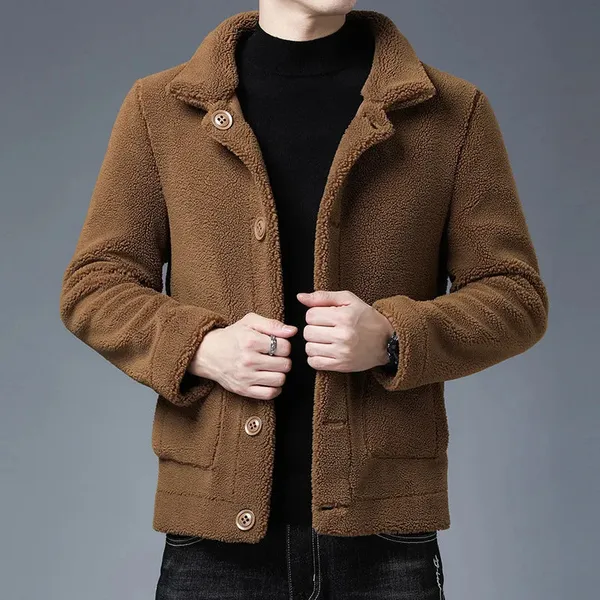 Orion Shearling Jacket – collar and button detail