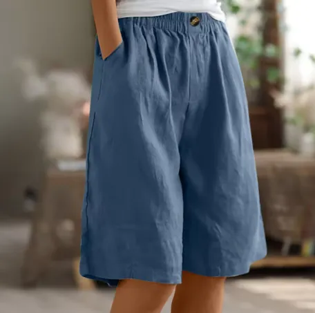 Harlow Comfort Shorts full look styling