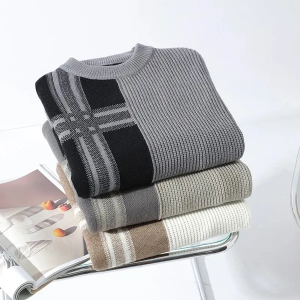 Mevrick Sweater ribbed cuff detail