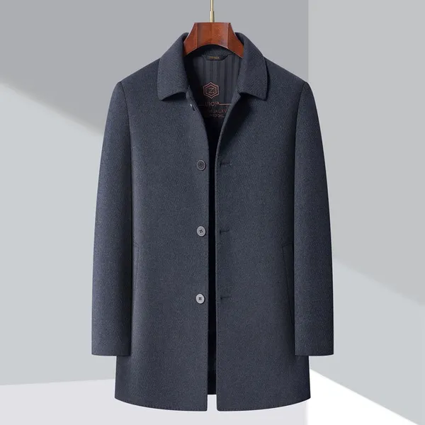 Remar Overcoat tailored silhouette detail