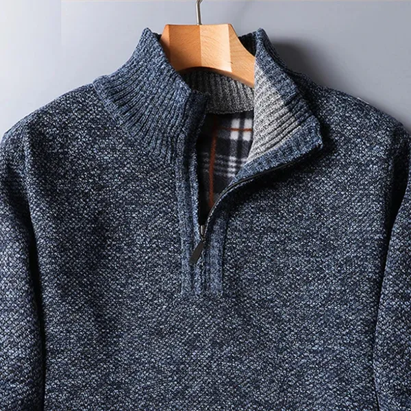 Maer Cardigan detail view