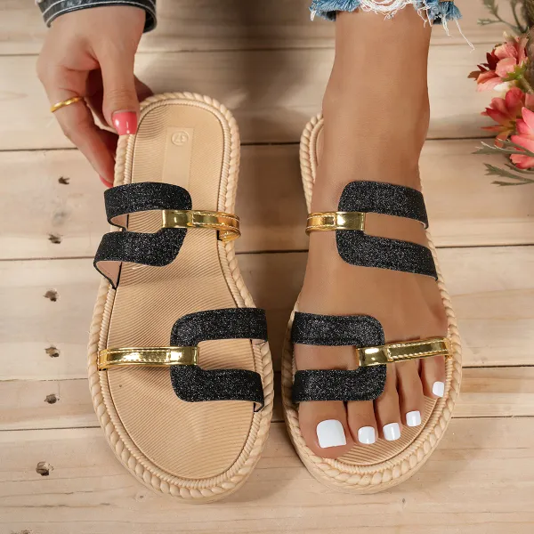 Chinelo feminino com borlas grandes - vista frontal