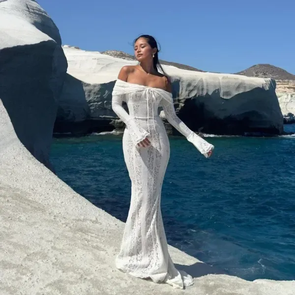 Vestido longo branco e vermelho para formatura e eventos