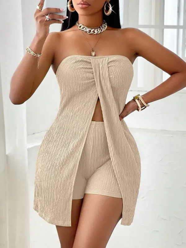 Conjunto feminino assimétrico - lateral e caimento