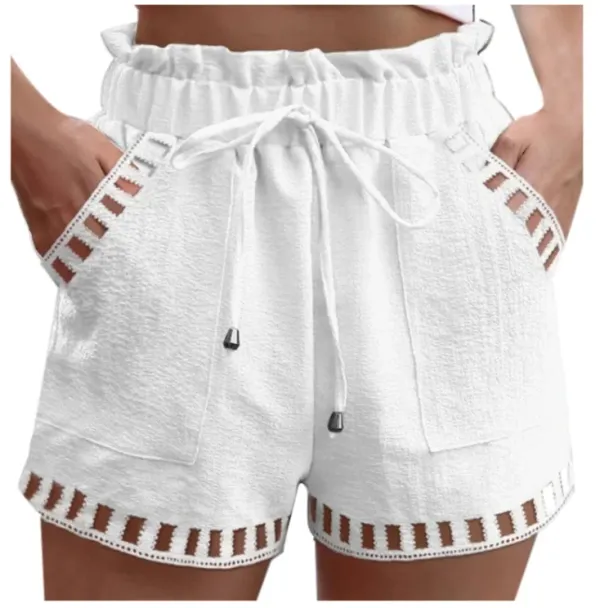 Shorts feminino branco – detalhe do tecido e caimento