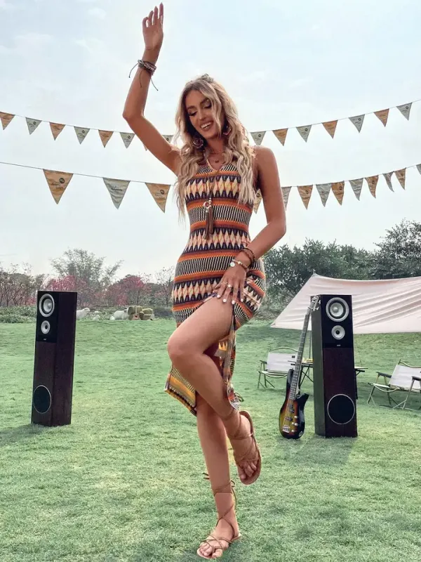 Vestido Mini Stardom — detalhe de acabamento e tecido