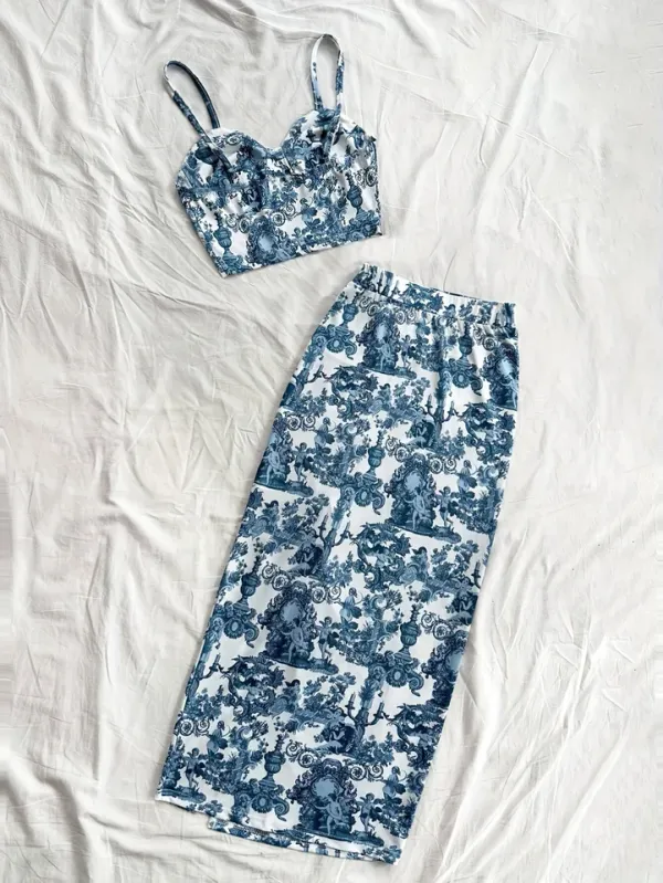 Conjunto feminino estampado - detalhe do top e saia